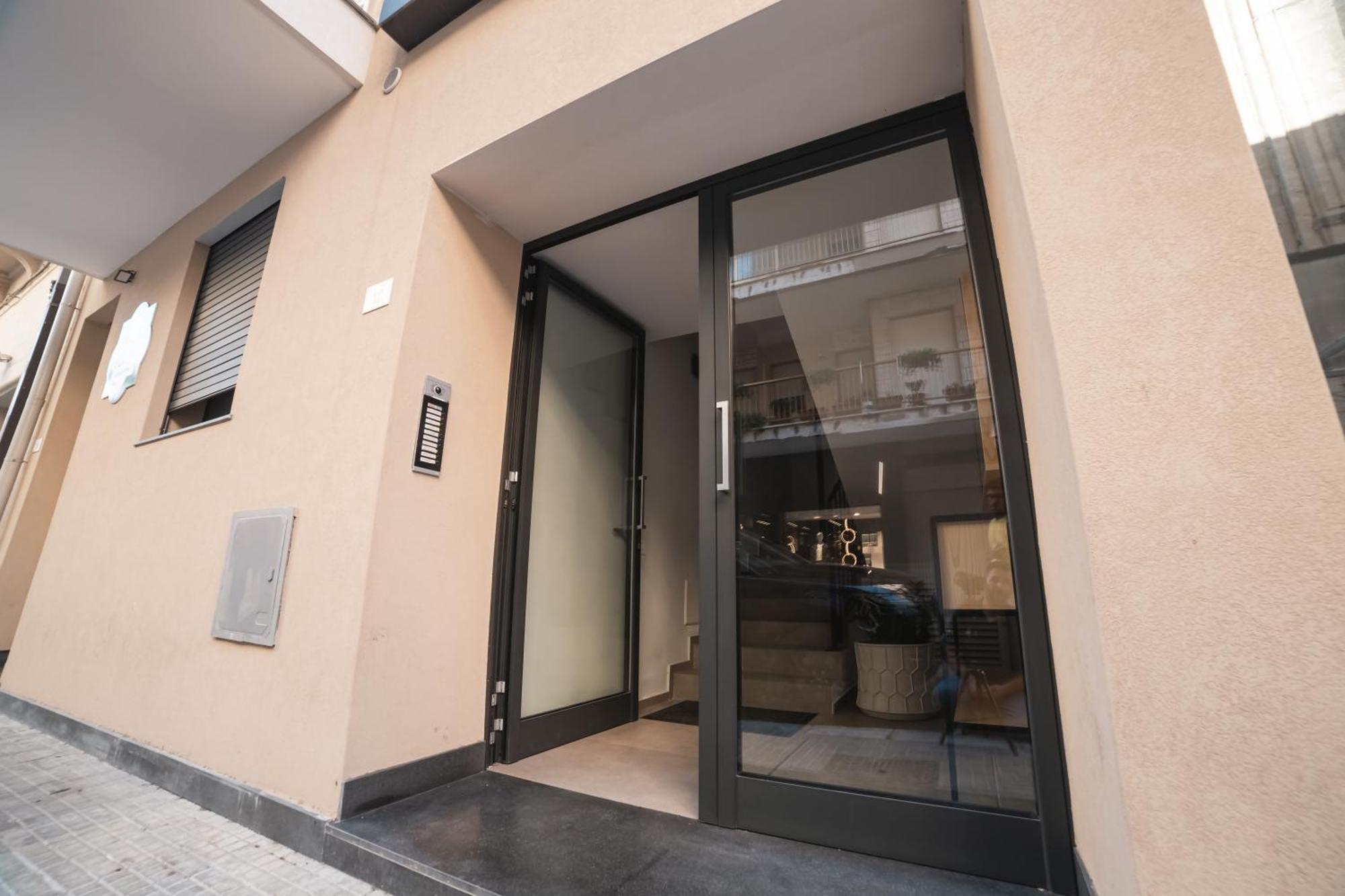 Suite Piazza Mazzini 90 Mq 5 เลชเช ภายนอก รูปภาพ